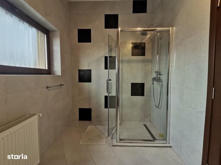 Casă cu 4 camere în Borhanci