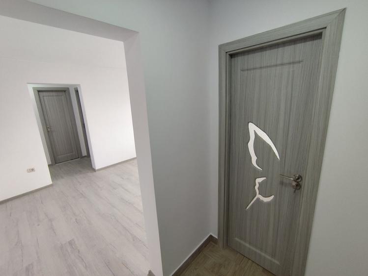 Apartament cu 2 camere semidecomandat în Coman