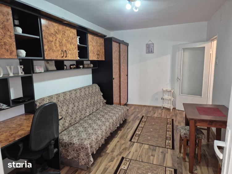 Garsonieră în Micălaca