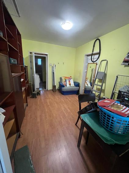 Apartament cu 3 camere decomandat în Brazda lui Novac