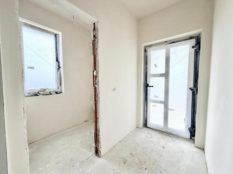 Duplex cu 4 camere cu Teren 270 Mp în Moșnița Nouă