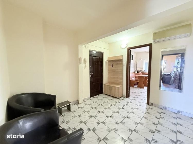 Apartament cu 3 camere decomandat în Anda