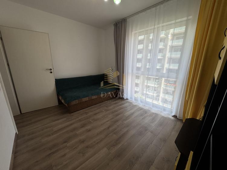 Apartament cu 3 camere decomandat, mobilat în Bună Ziua