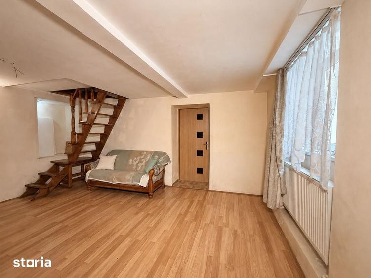 Apartament cu 4 camere în Central