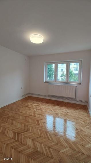 Apartament cu 2 camere decomandat în Gojdu
