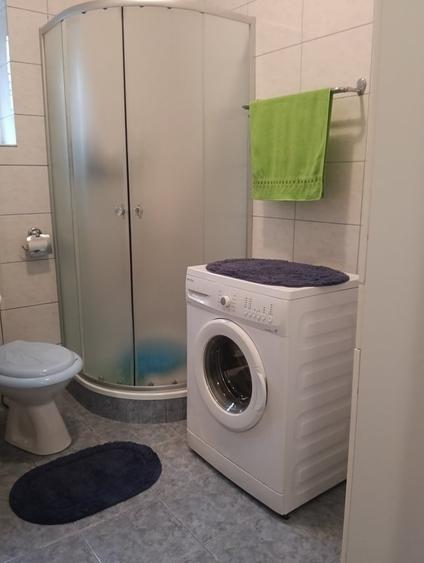 Apartament decomandat în 1 Mai