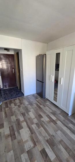 Garsonieră decomandată în Complex Studențesc