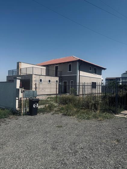 Duplex cu 4 camere cu Canalizare în Giroc