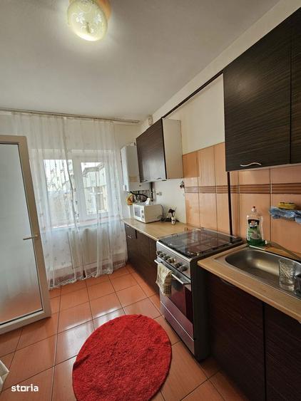 Apartament cu 3 camere decomandat în George Enescu