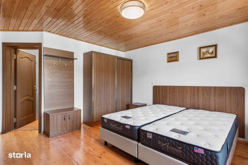 Spațiu comercial, de 1,500 mp, în Moieciu