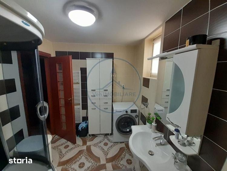 Apartament cu 3 camere decomandat, mobilat în Independenței