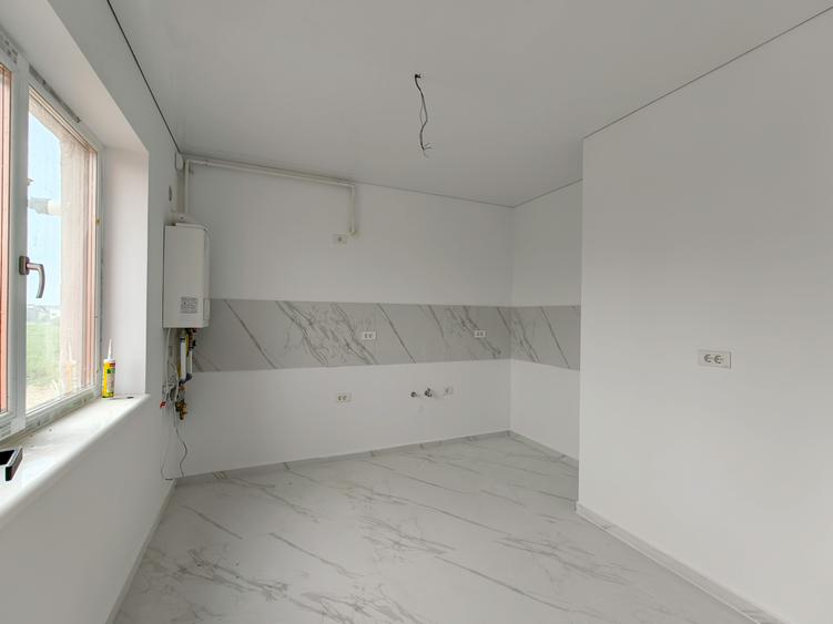 Apartament cu 2 camere decomandat în Dobroești