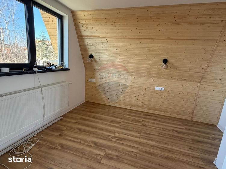 De vanzare Cabana A-Frame cu 1850 mp teren in zona Pucioasa, DB - 14