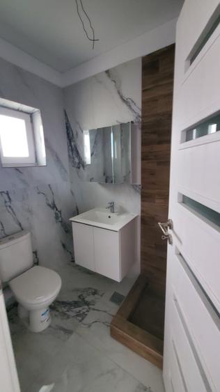 Casă individuală cu 4 camere cu Canalizare în Haliu