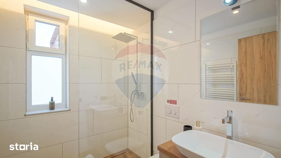 Apartament cu 4 camere în Tractorul