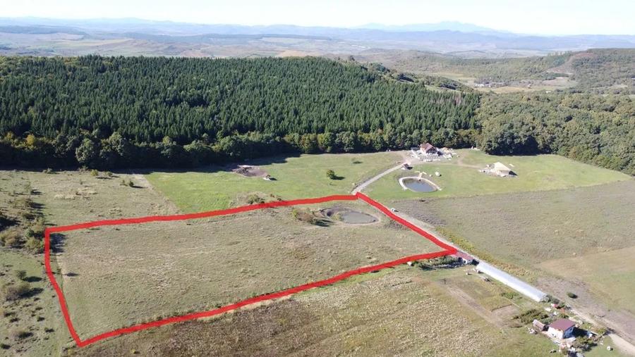 Teren agricol extravilan de 1800 mp, în Sud-Est