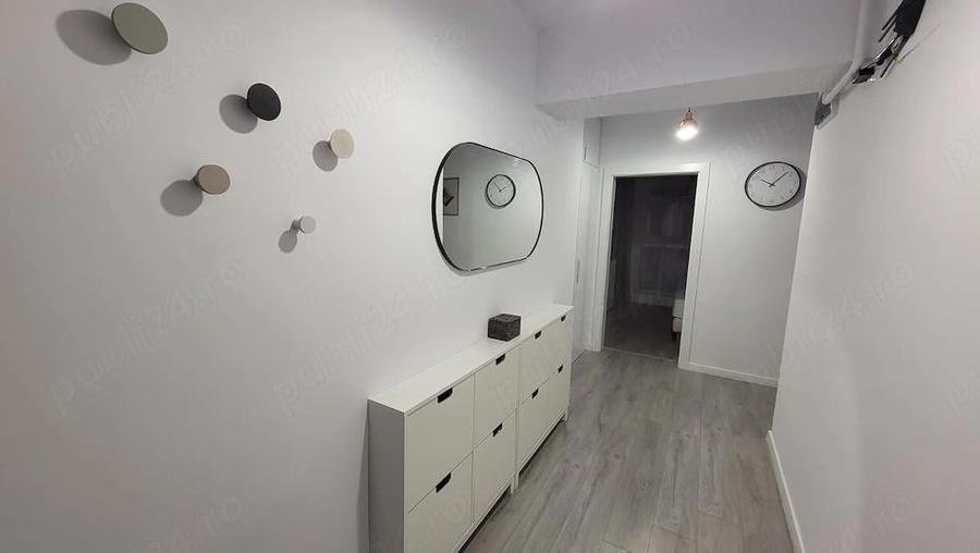 Apartament cu 2 camere decomandat în Calea București