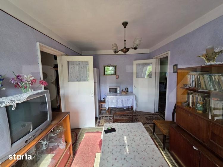 Apartament cu 3 camere semidecomandat în Micro 40