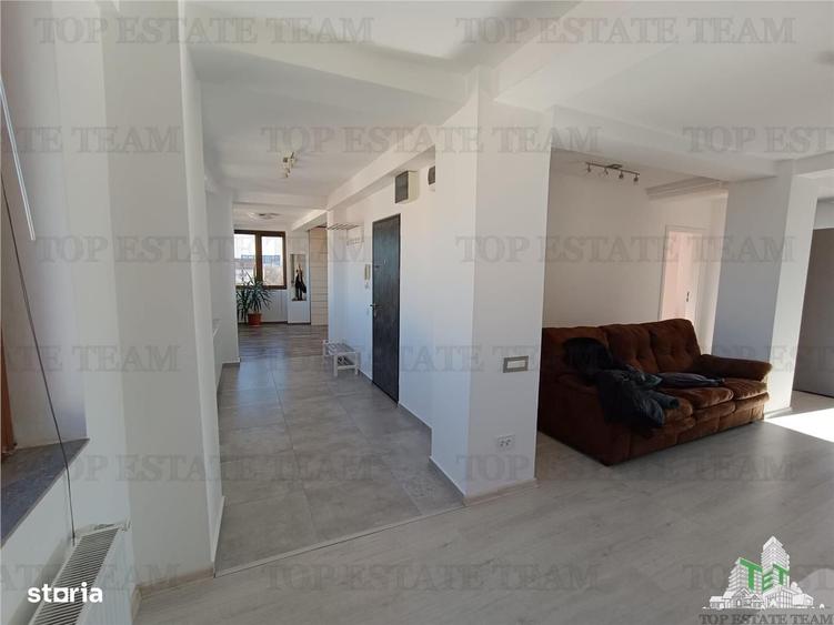 Apartament cu 3 camere decomandat, mobilat în Beller