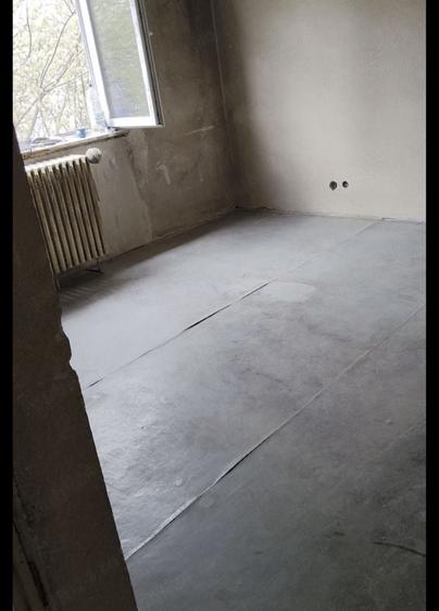 Apartament cu 2 camere semidecomandat în Ferentari