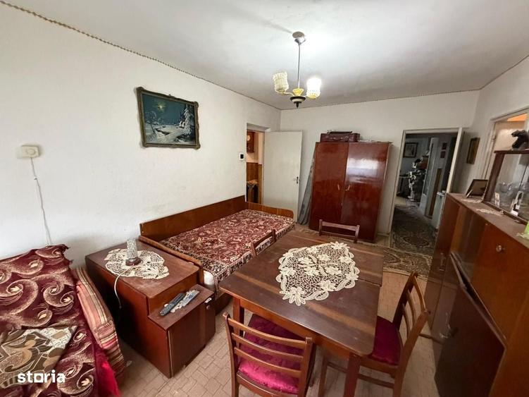 Apartament 4 camere, etaj 3 - Cugir - 1