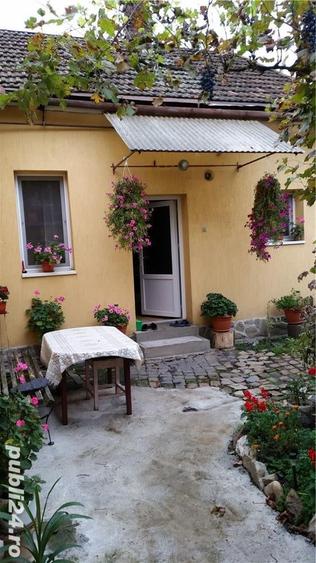 Casă cu 6 camere cu Teren 300 Mp în Muncitoresc