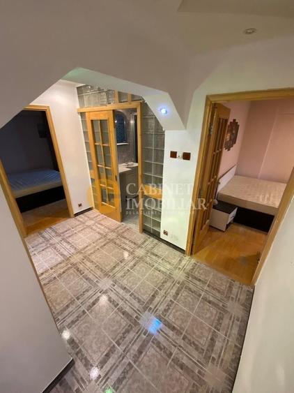 Apartament cu 3 camere decomandat, mobilat în Păcurari