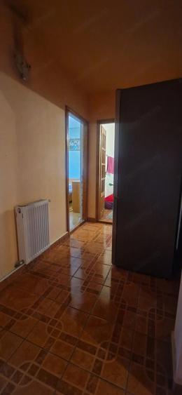 Apartament 3 camere, 77 mp, zona Pelendava - 16