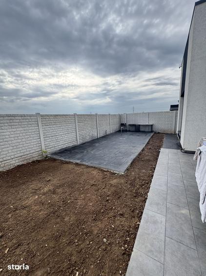 Casă cu 3 camere cu Teren 300 Mp în Berceni