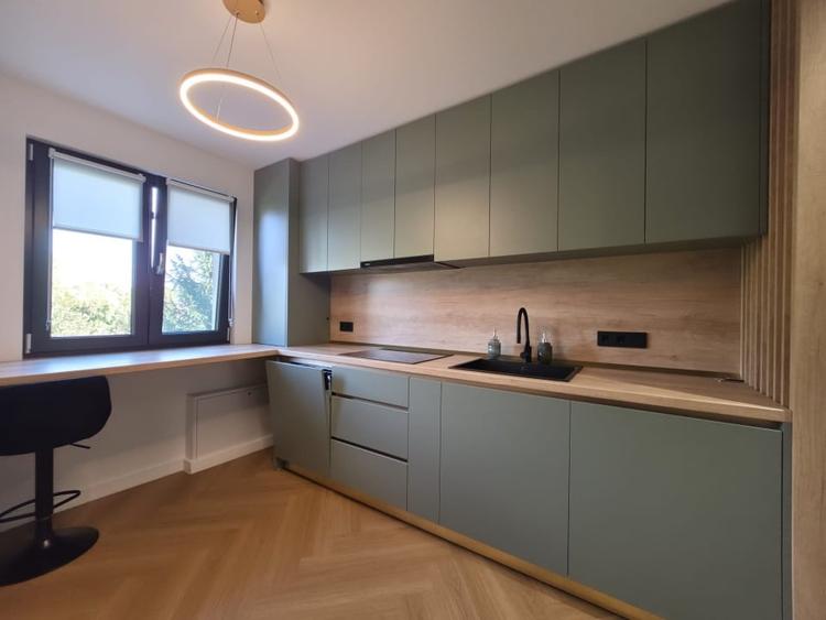 Apartament cu 2 camere semidecomandat, mobilat în Săsar
