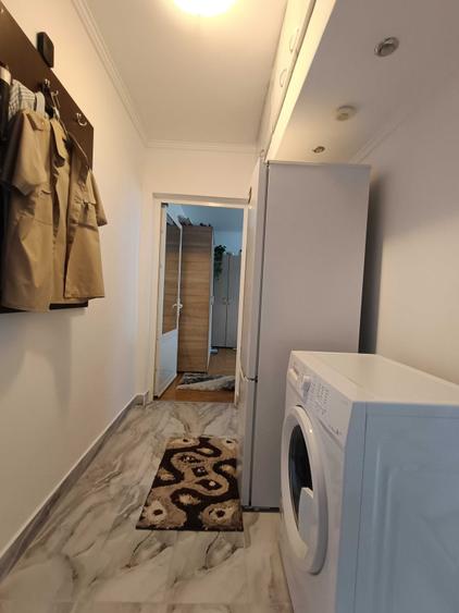 Apartament cu 2 camere în Micro 6