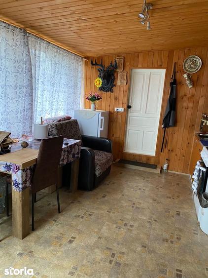 Casă cu 3 camere cu Teren 1200 Mp în Crevedia