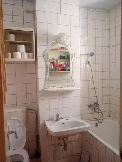 Apartament cu 2 camere decomandat, mobilat în Podu Roș