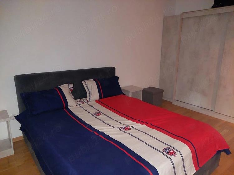 Apartament cu 3 camere decomandat în Aradului