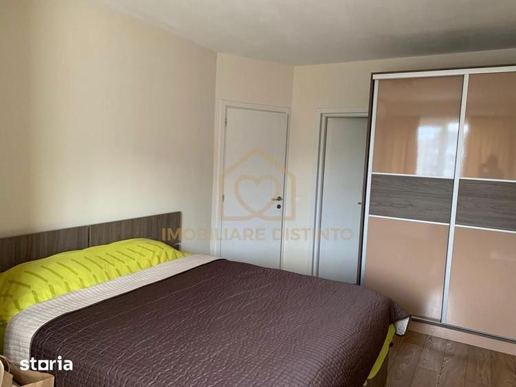 Apartament cu 3 camere în Traian