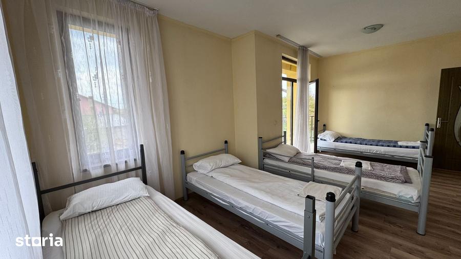Casă cu 5 camere cu Teren 450 Mp în Central