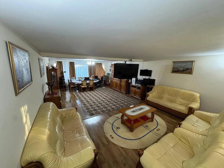 Casă cu Teren 320 Mp în Valea Mare
