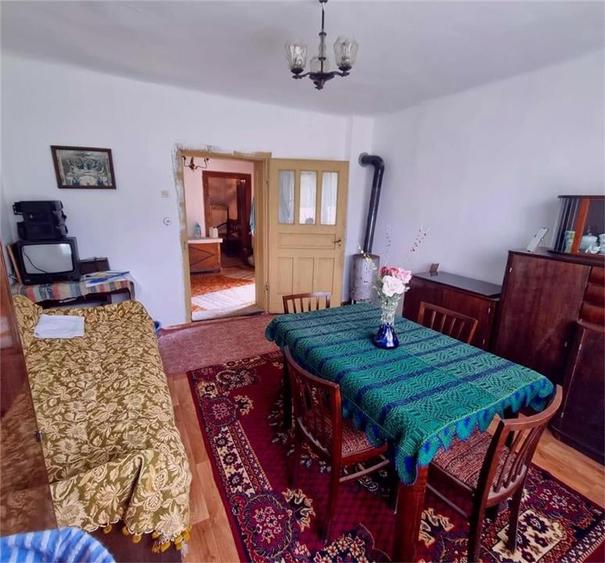 Casă individuală cu 4 camere cu Teren 720 Mp în Jibert