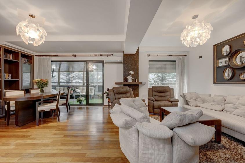 Apartament cu 4 camere decomandat, mobilat în Herăstrău
