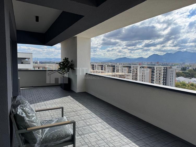 Apartament cu 3 camere decomandat, mobilat în Tractorul