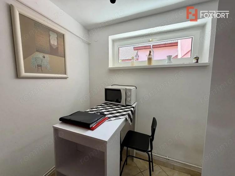 Apartament cu 2 camere decomandat în Dumbrăvița