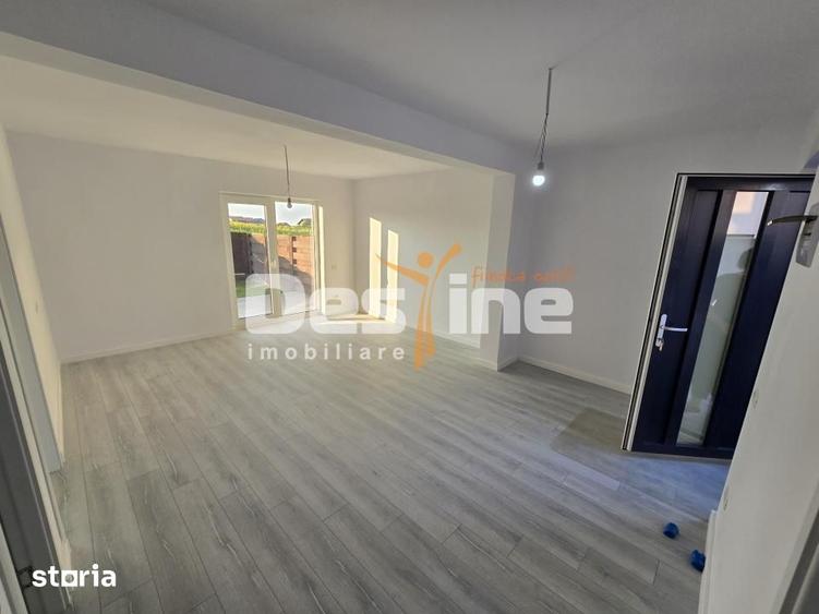 Casă cu 5 camere cu Teren 252 Mp în Valea Lupului