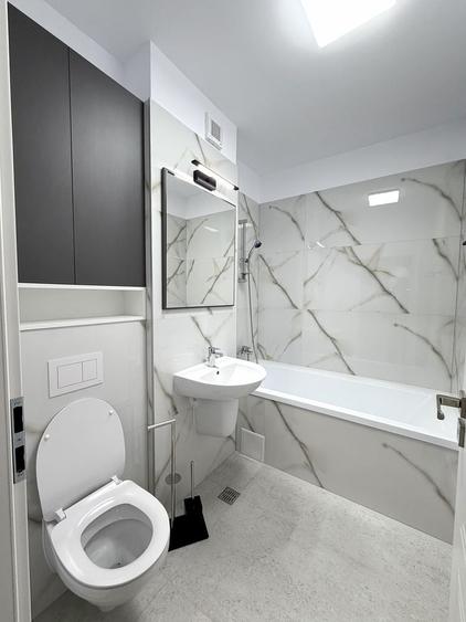 Apartament cu 3 camere în Dumbrăvița