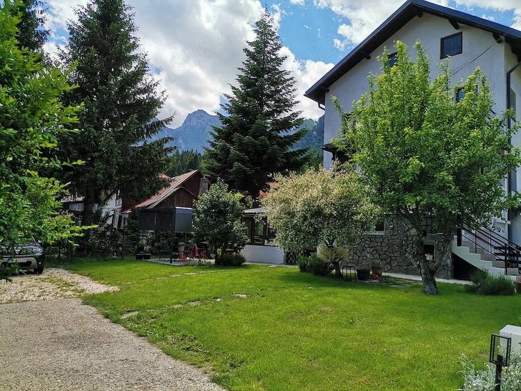 Casă cu Teren 540 Mp în Valea Alba