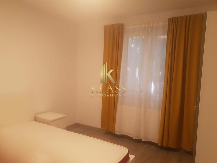 Apartament cu 3 camere semidecomandat, mobilat în Primăverii