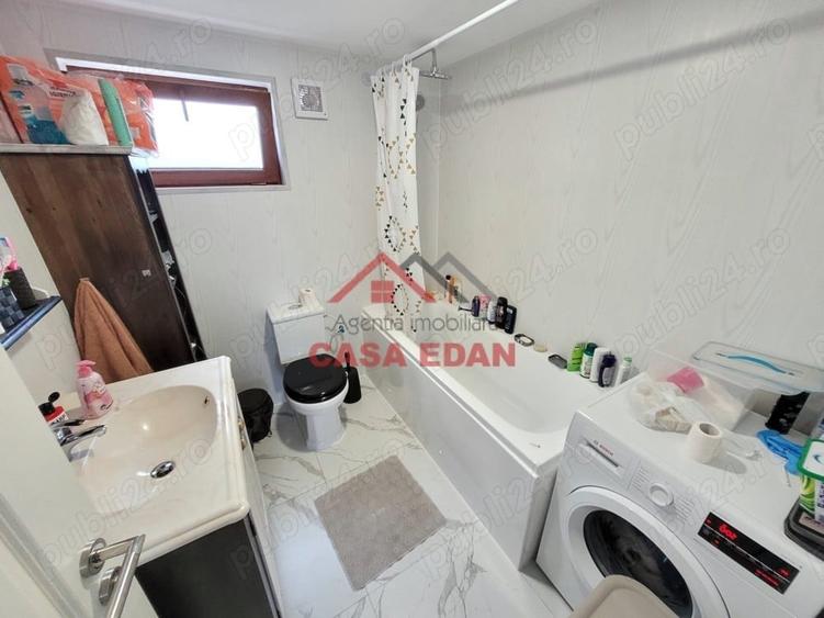 Casă cu 4 camere în Florești