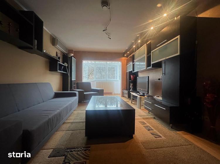 Apartament cu 3 camere decomandat în Frumoasa