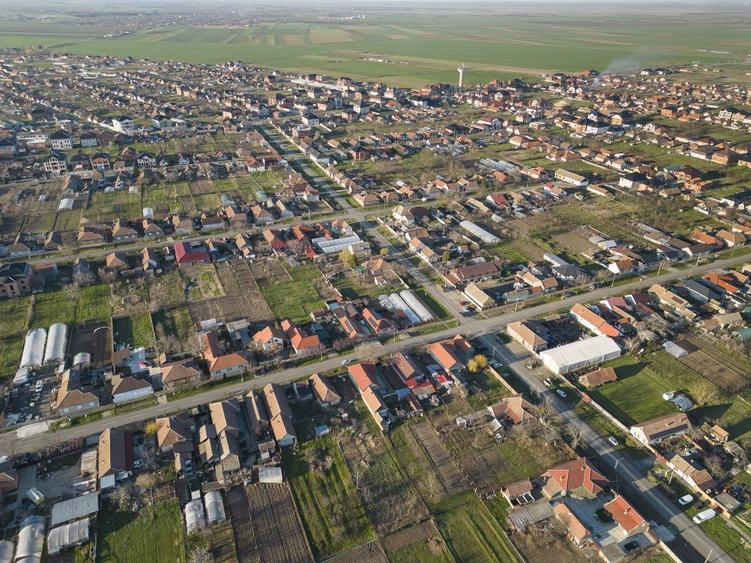 Teren in Curtici, Jud.Arad - 2