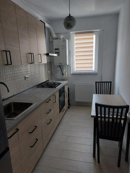 Apartament cu 2 camere decomandat în Militari