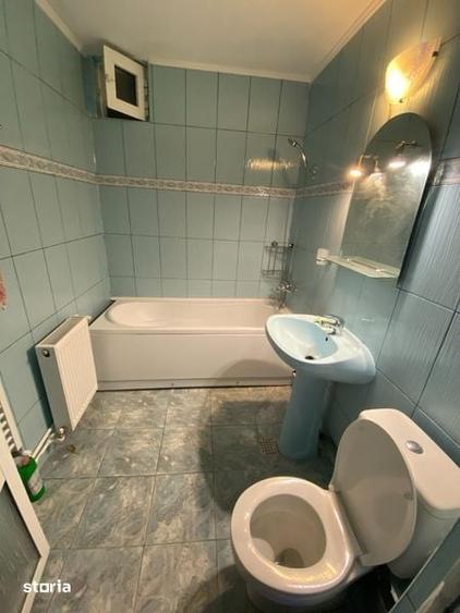 Apartament cu 2 camere decomandat în Spitalului